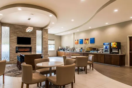 Comfort Inn & Suites Valdosta