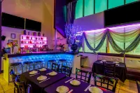 Ramada Plaza by Wyndham Garden Grove/Anaheim South - bar