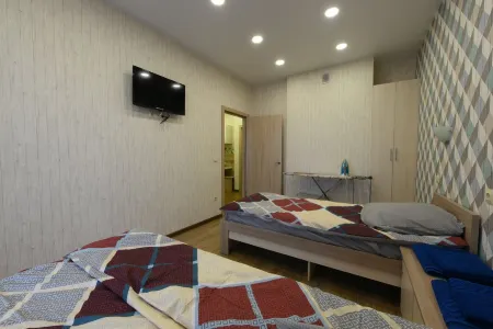 Apartments Clover Отели рядом с достопримечательностью «улица Карла Маркса»