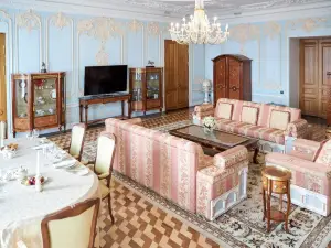 Trezzini Palace Boutique Hotel