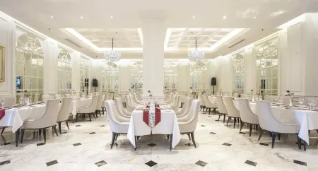 Lafayette Boutique Hotel Yogyakarta Отели в г. Sleman Regency