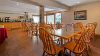 Best Western Plus Otonabee Inn - พร้อมอาหารเช้า