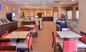 Comfort Inn & Suites Fayetteville-University Area