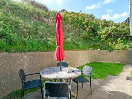 "Bianka" - 200m from the Sea Отели в г. Lonstrup