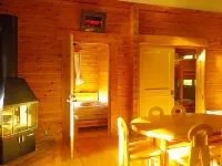 Cottage Laulu Hotels near Aniai Station