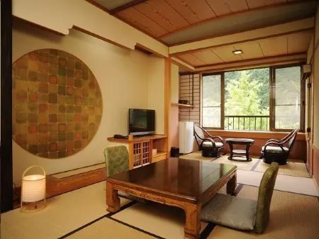 Nanadaru Onsen Hotel