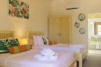 Maayo San Remigio Hotels in Tabuelan