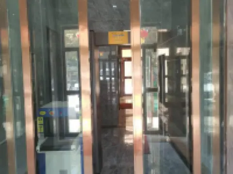 Moyu Junhao Business Hotel Hotels in Karakax