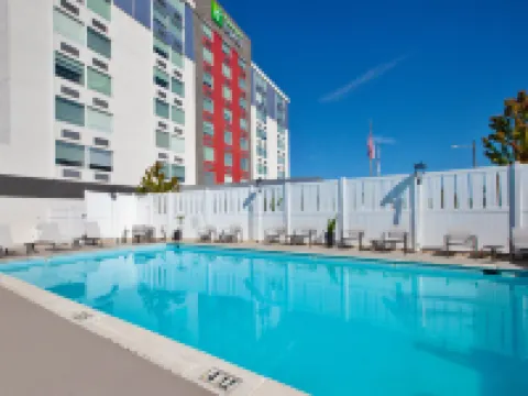 Holiday Inn Express RICHMOND - MIDTOWN by IHG Hotels in Brookland