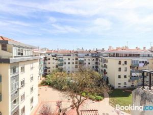 Oeiras Balcony by Homing