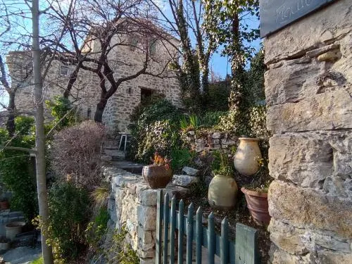 拉封丹住宿加早餐旅館