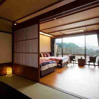 大阪温泉旅館 伏尾温泉 不死王閣 Rooms