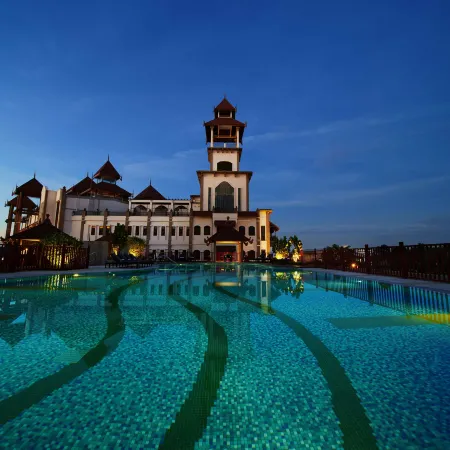 DoubleTree by Hilton Putrajaya Lakeside