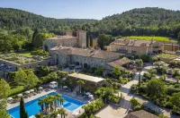 Château de Berne فنادق في Le Thoronet