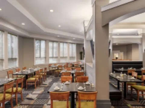 Royal Hotel Regina, Trademark Collection by Wyndham Hotels in Regina