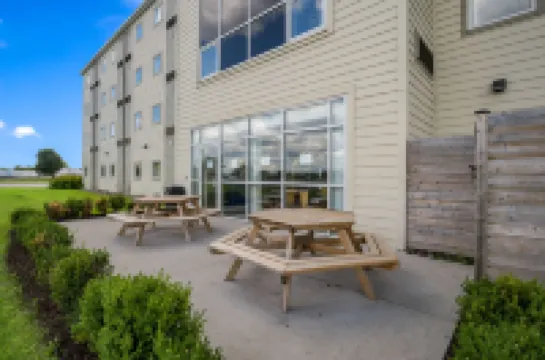 โมเทล 6 คิงส์ตัน, ออนแทริโอ โรงแรมในคิงส์ตัน