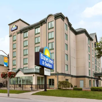 Days Inn by Wyndham Niagara Falls Centre St. by the Falls