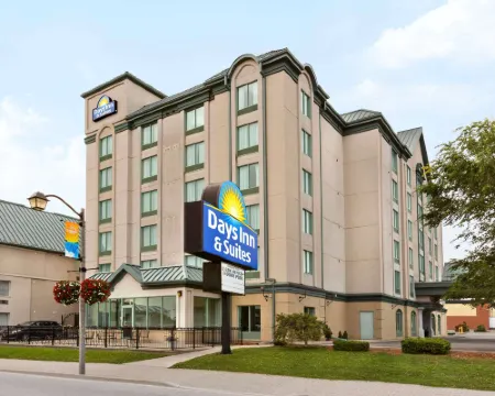 Days Inn by Wyndham Niagara Falls Centre St. by the Falls Hotéis em Cataratas do Niágara