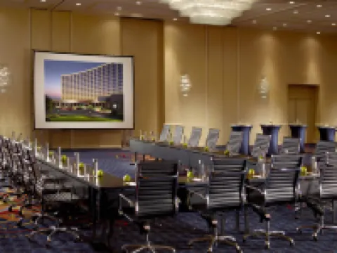 Chicago Marriott Oak Brook Hotels in Oak Brook