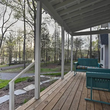 Enchanting Andersonville Home Steps to Norris Lake