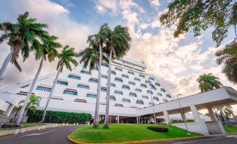 Crowne Plaza Managua