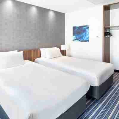 Holiday Inn Express Rotterdam - Central Station Rooms