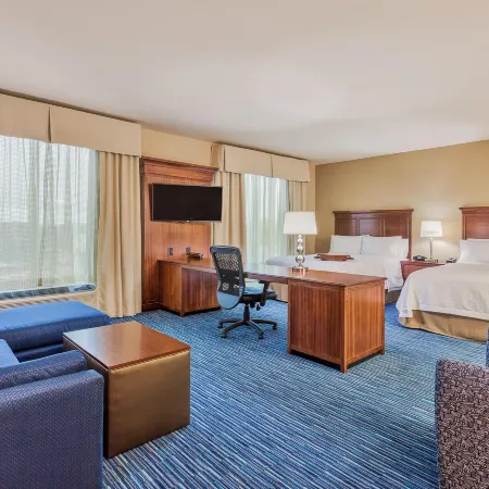 Hampton Inn & Suites Downtown Owensboro/Waterfront
