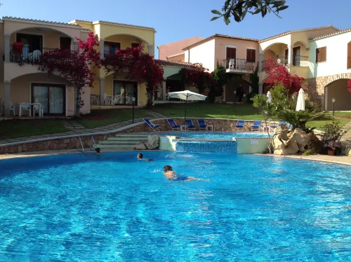 The Fantastic Residenza Badus 1 Bedroom Apartment  B4 Sleeps 4