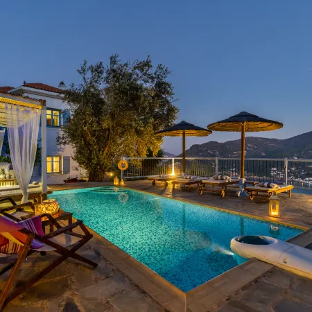 Villa Avaton with Magnificent Sea View and Skopelos Town