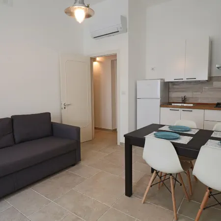 Casa Nausica — Elegant Apartment Facing the Aragonese Castle
