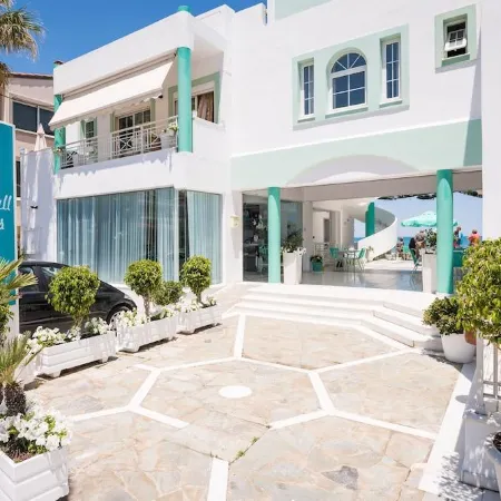 Kristall Suites