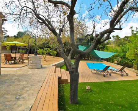 Can Coll Hotels in Inca