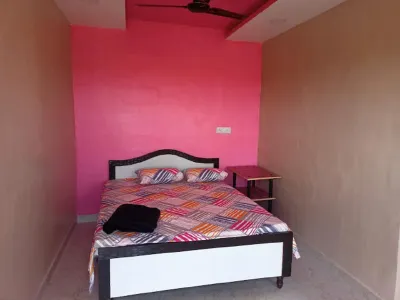 Swami Om Bhakt Niwas(Resort) Hotels in Akkalkot