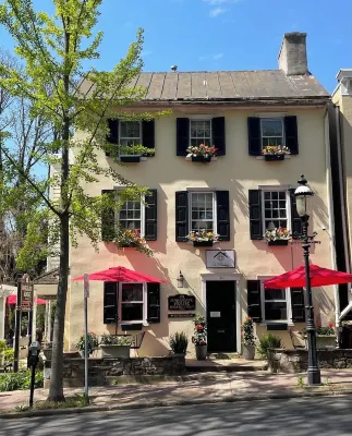 Hargrave House B & B Hotels in Plumsteadville