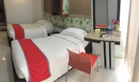 Hotel Prince Boulevard Hotels in Sario