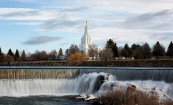 Candlewood Suites Idaho Falls