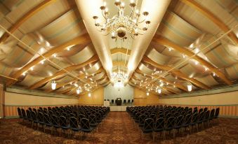 E Hotel Banquet and Conference Center - Edison