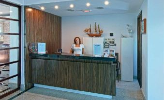 Hotel San Antonio - Housity
