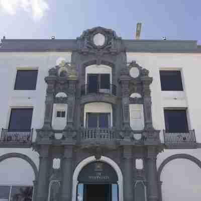 New Washington Hotel Hotel Exterior