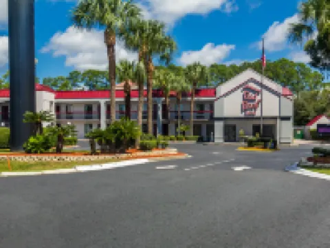 紅頂飯店-金斯蘭 金斯蘭住宿飯店