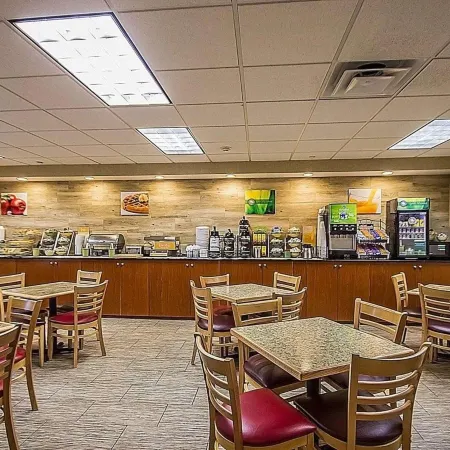 Quality Inn & Suites Fishkill South Near I-84