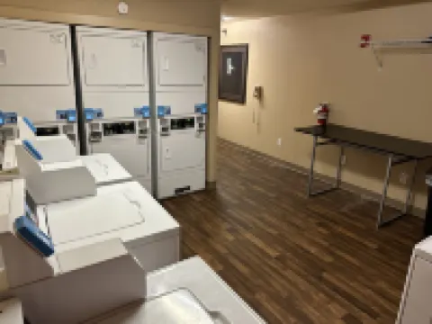 สตูดิโอหมู่บ้านตามบ้านโดย รูฟแดง เซาธ์ฟิลด์ โรงแรมในเซาท์ฟิลด์