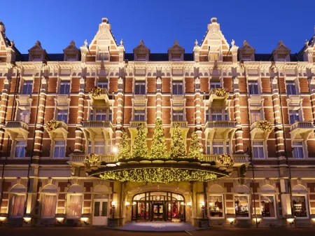 Hotel Europe Huis Ten Bosch Отели в г. Каватана