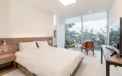 Yangyang Paniato Pension Hotels near يانج يانج