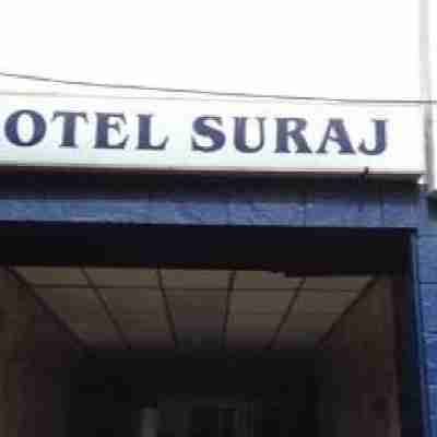Hotel Suraj Hotel Exterior