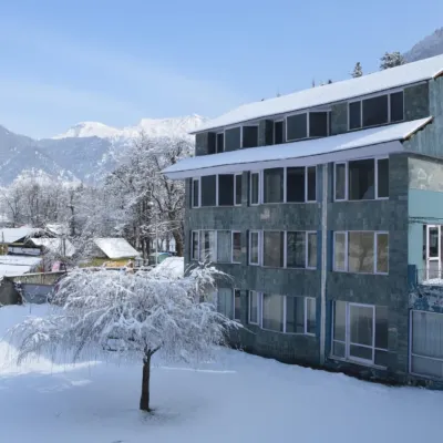 WoodStock Hotel