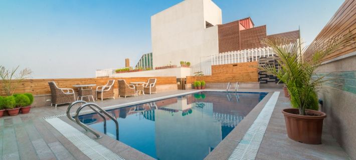 Costa Riviera Hotel Ξενοδοχεία στην πόλη Βαρανάσι