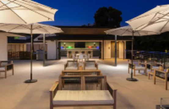 菲尼克斯酒店荷里活