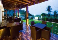 Hotel V-I Sea View, Puri