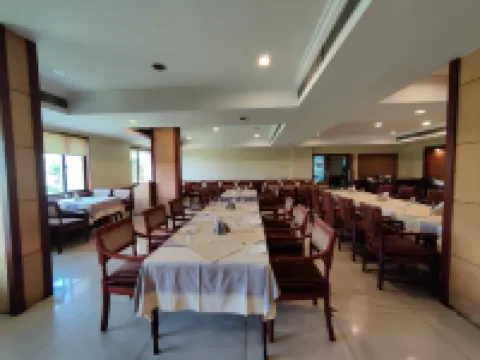 Ashoka Inn